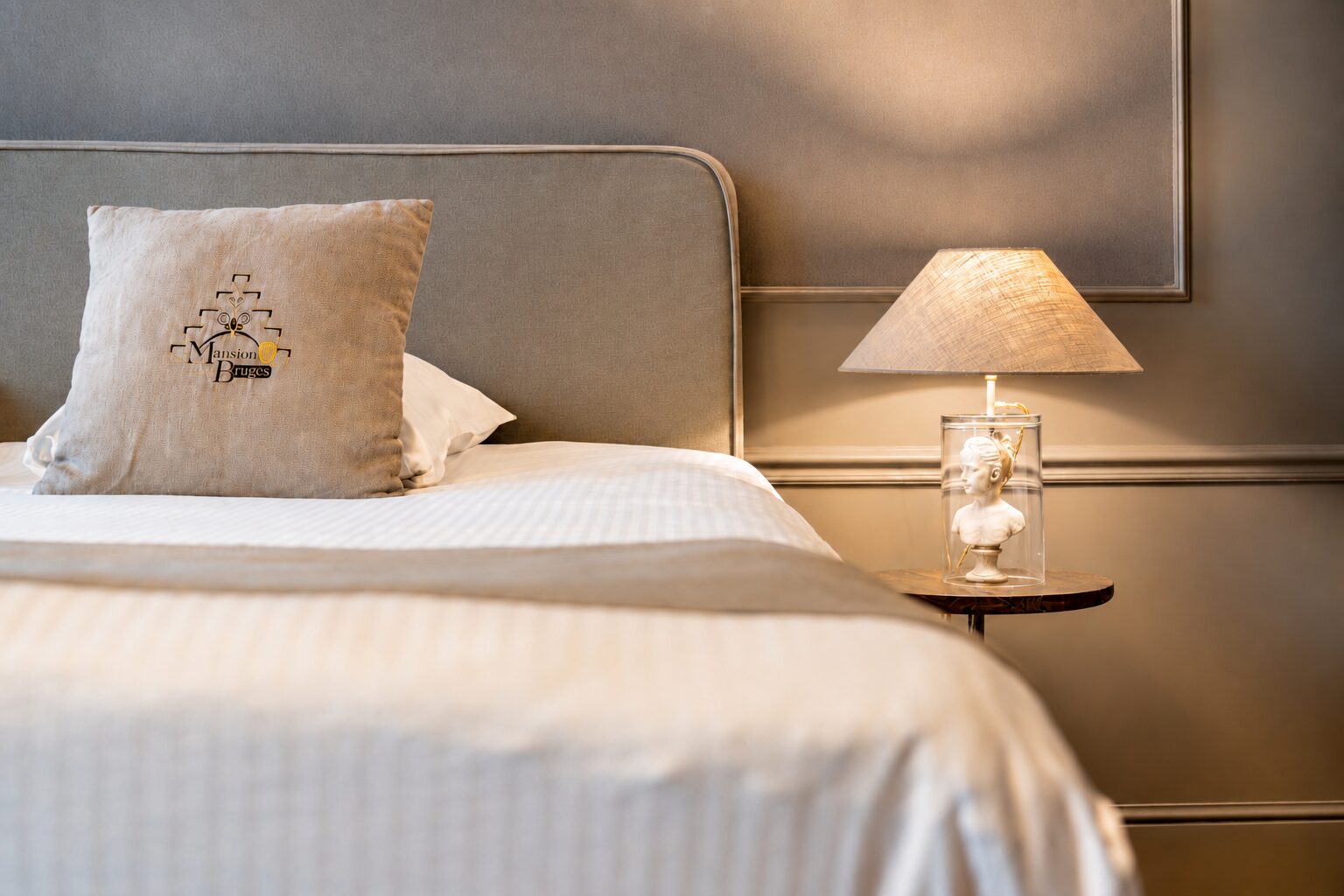 Luxury suite at Mansion9 Bruges, one of the best bed and breakfasts in the romantic city of Bruges