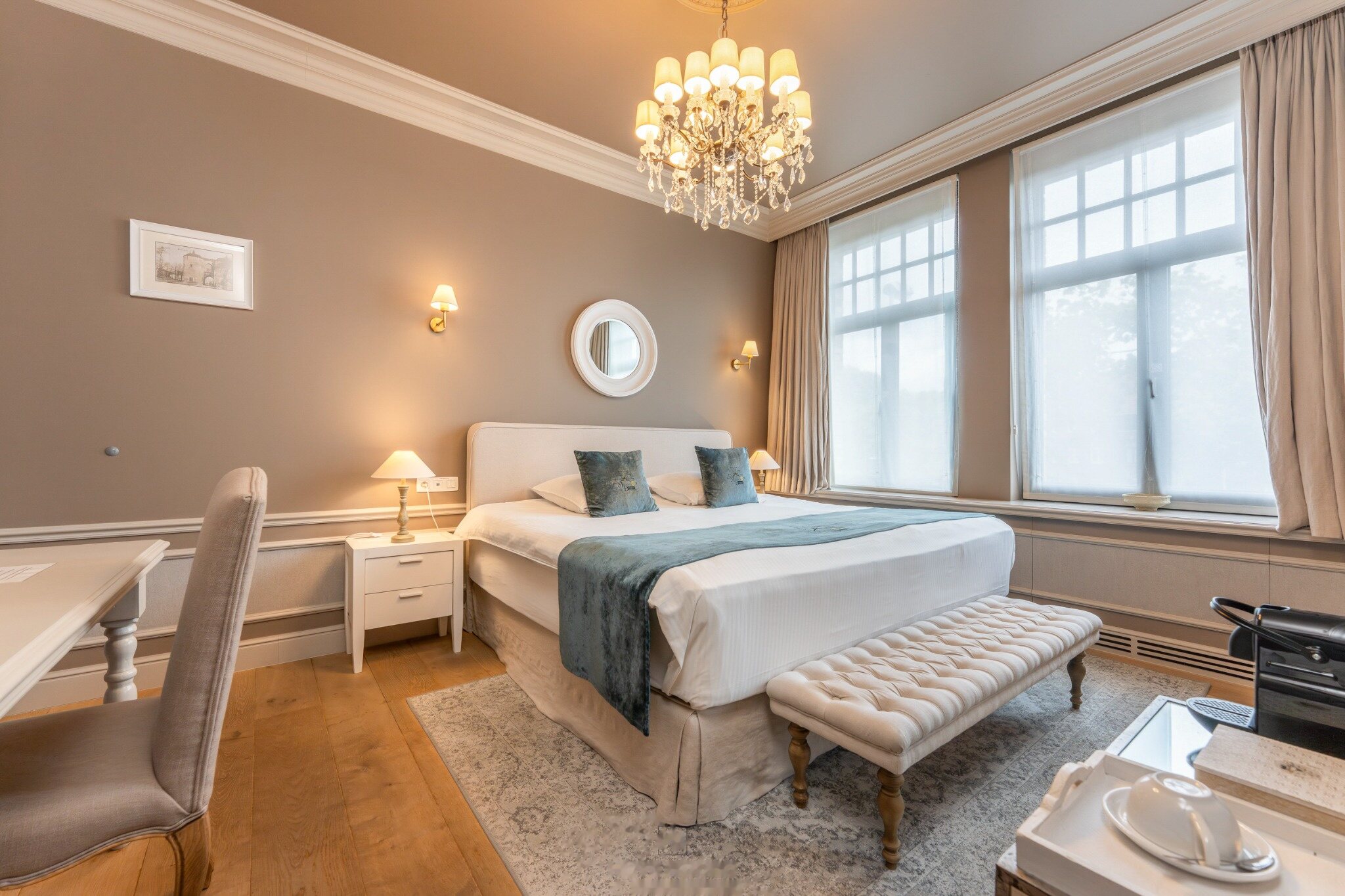 Gentpoort suite, the presidential suite at this beautiful place to stay in Bruges
